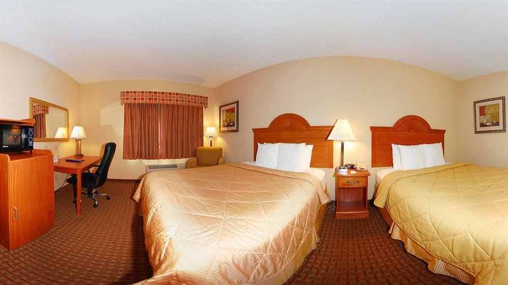 Hotel Super 8 By Wyndham Great Bend Exteriér fotografie