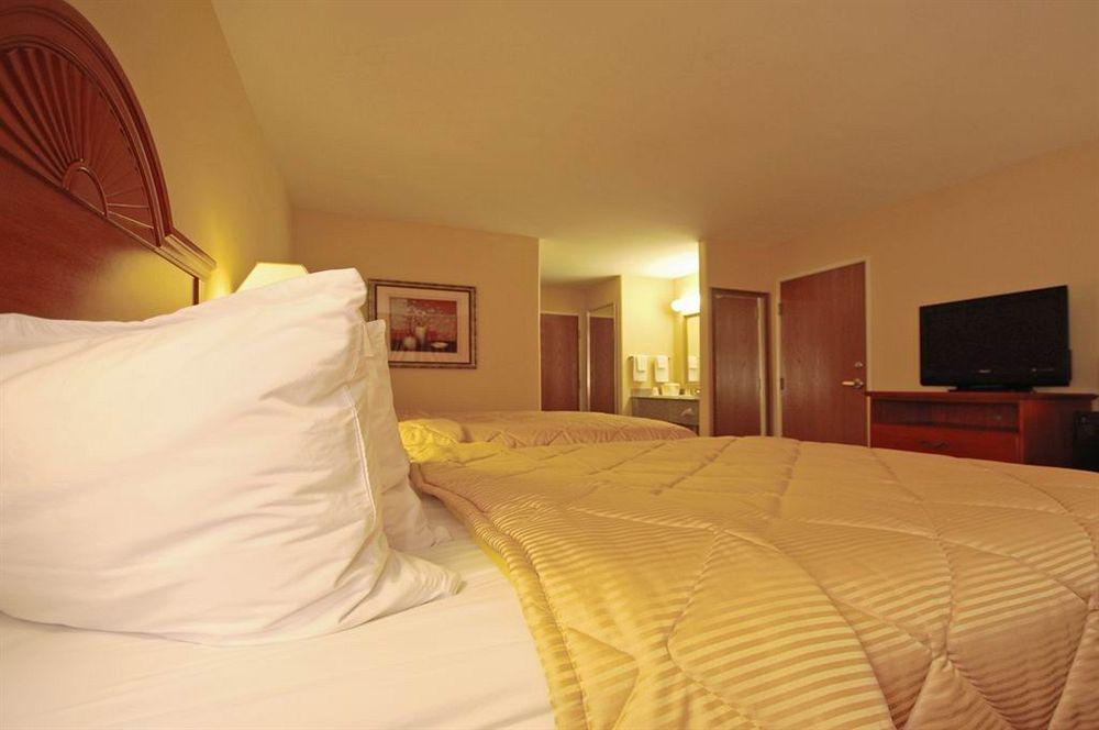 Hotel Super 8 By Wyndham Great Bend Exteriér fotografie